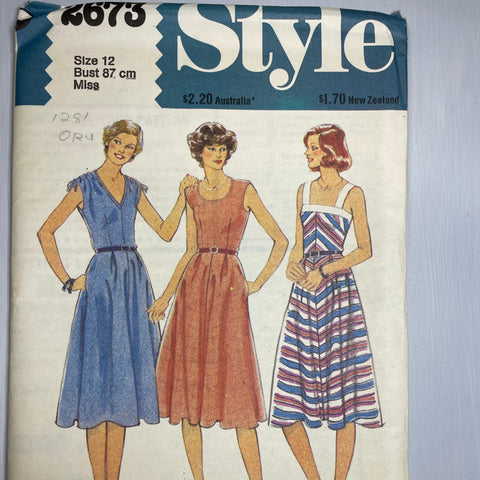 1980 Vintage Pattern - Style 2673