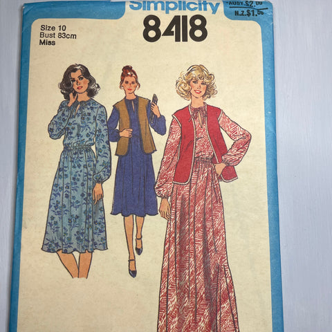 1978 Vintage Pattern - Simplicity 8418 Size 10